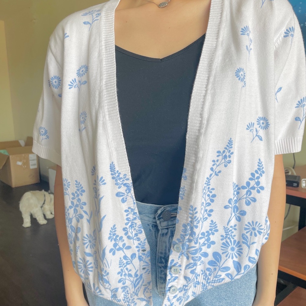short sleeve spring floral cardigan!